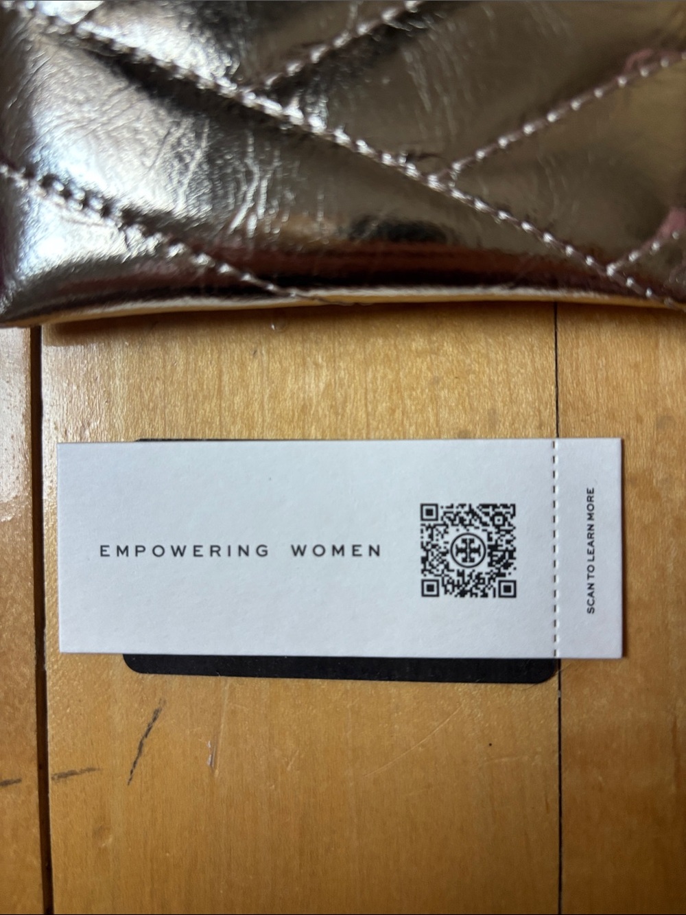 Tory Burch Metallic Quilted Card Case - Silver - Picture 4 of 4
